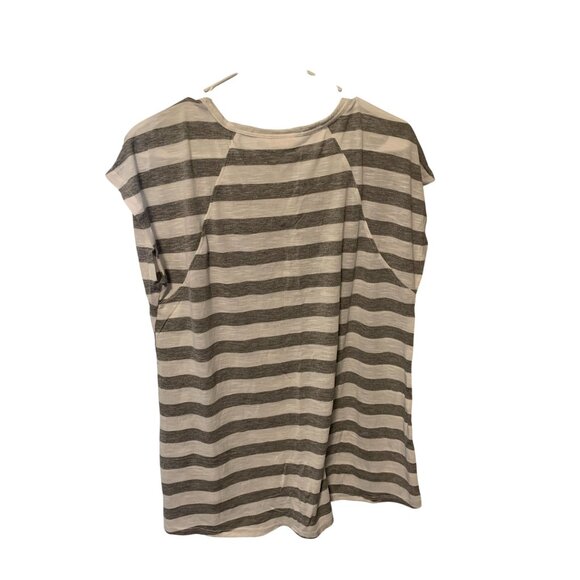Cato Womens Size Large Pull over round neck tee tshirt shirt striped gray white - Picture 3 of 3